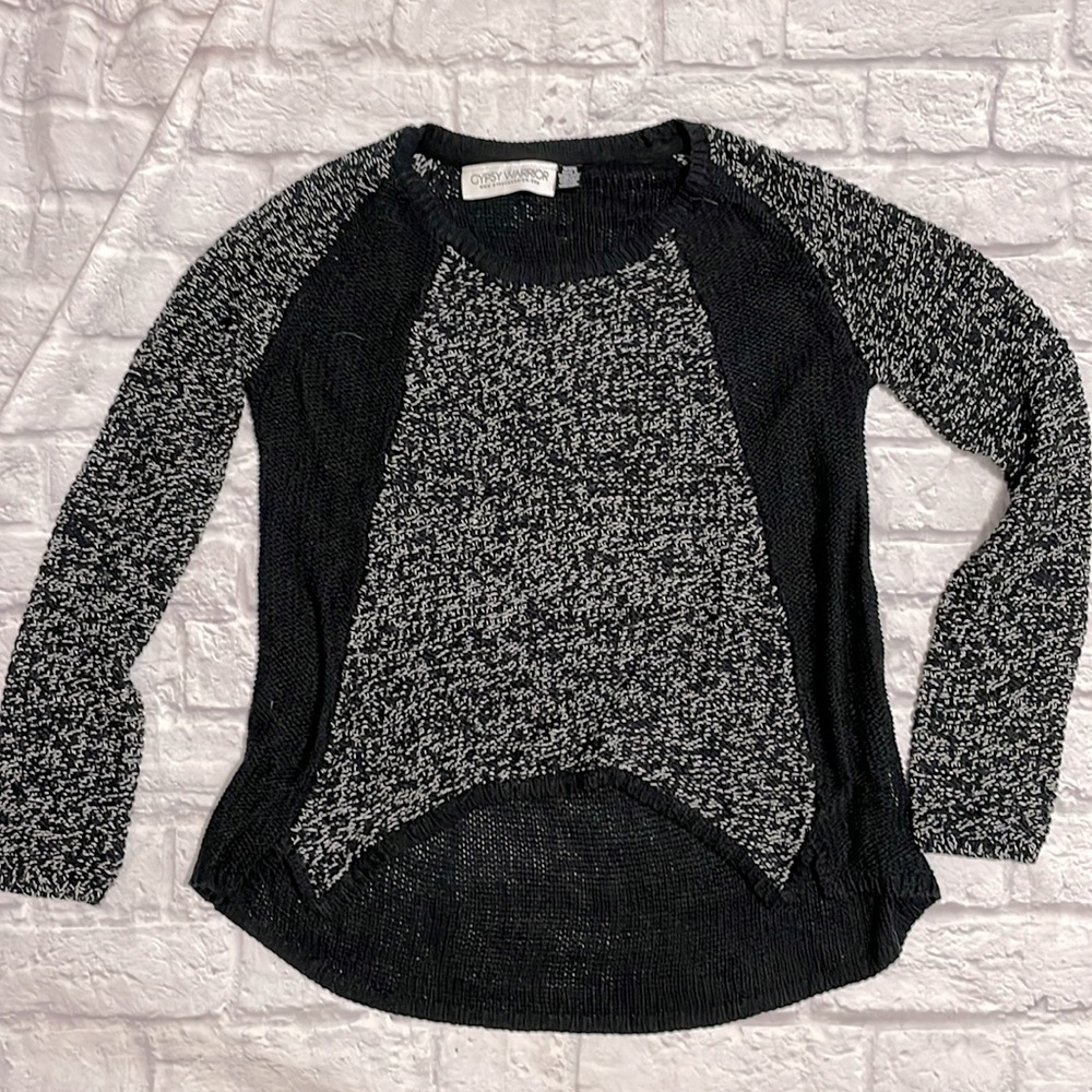 Black + White High-Low Gypsy Warrior Sweater, size M